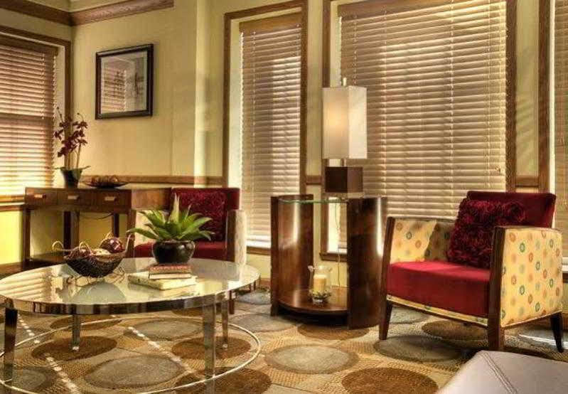 Towneplace Suites By Marriott Detroit Livonia Exteriör bild