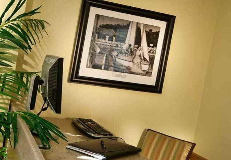 Towneplace Suites By Marriott Detroit Livonia Exteriör bild